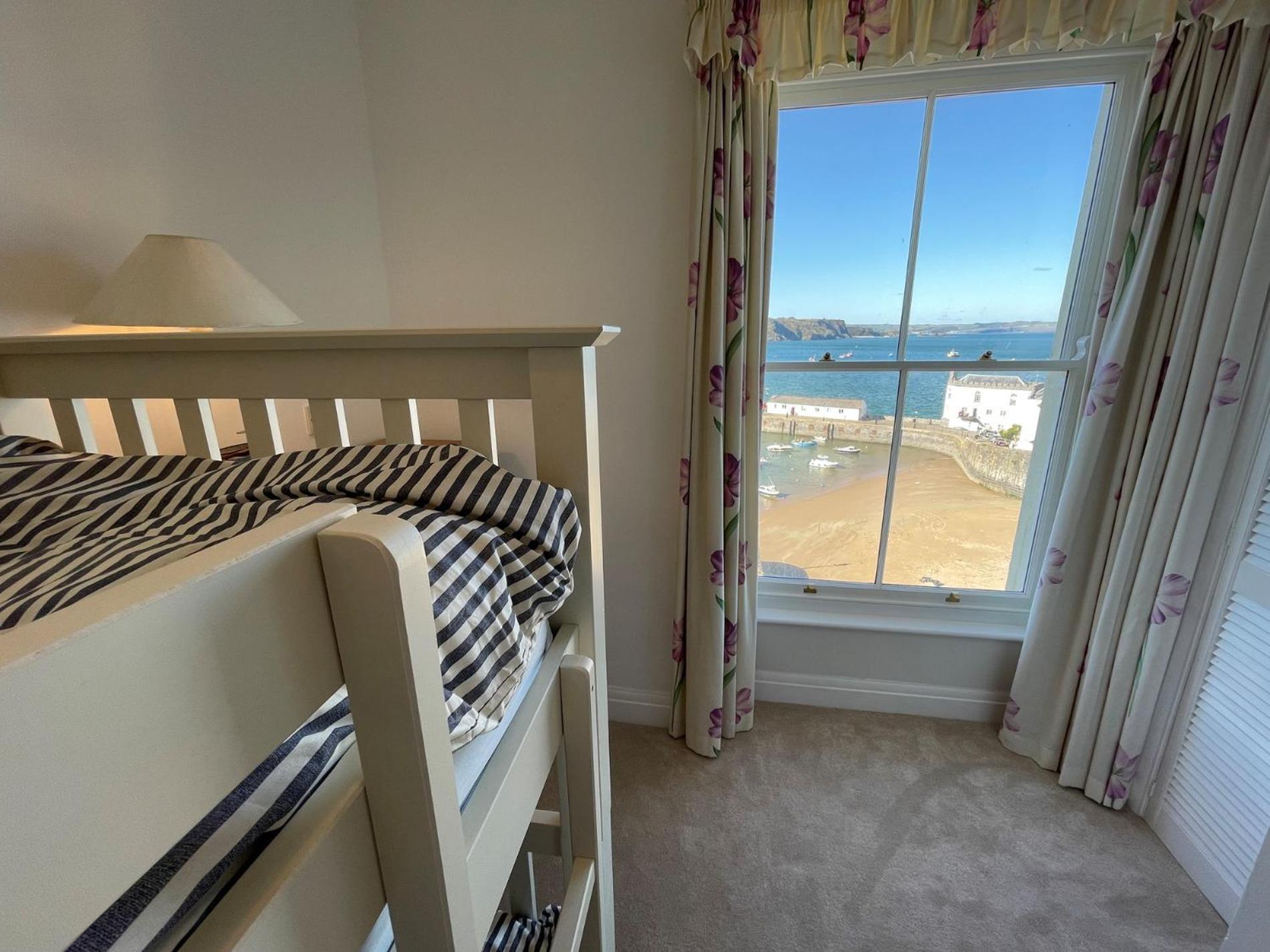 2 Bed In Tenby 82979 Exterior foto