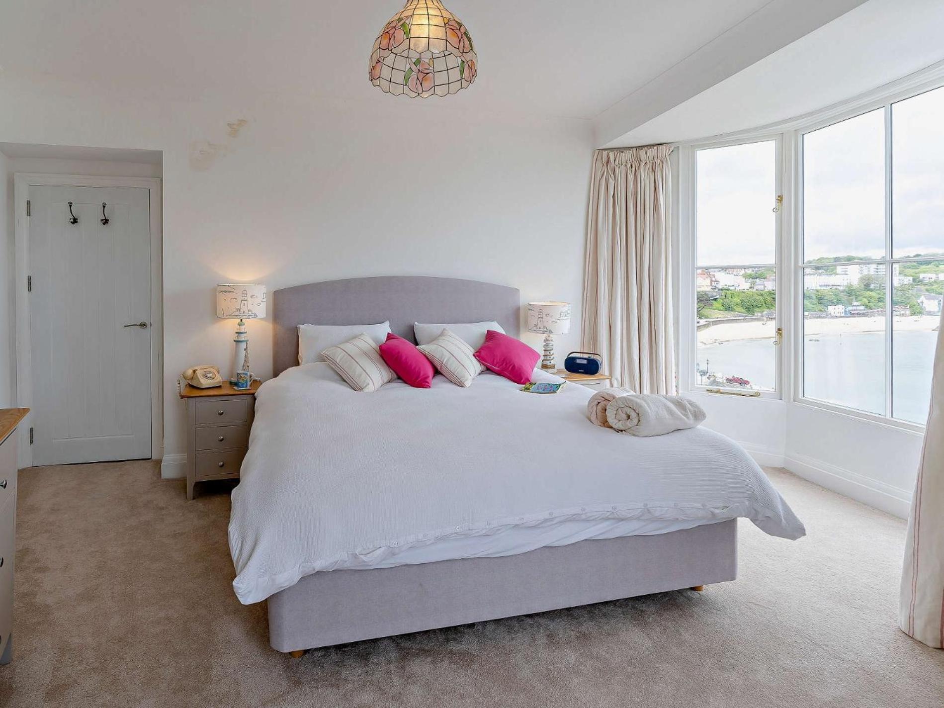 2 Bed In Tenby 82979 Exterior foto